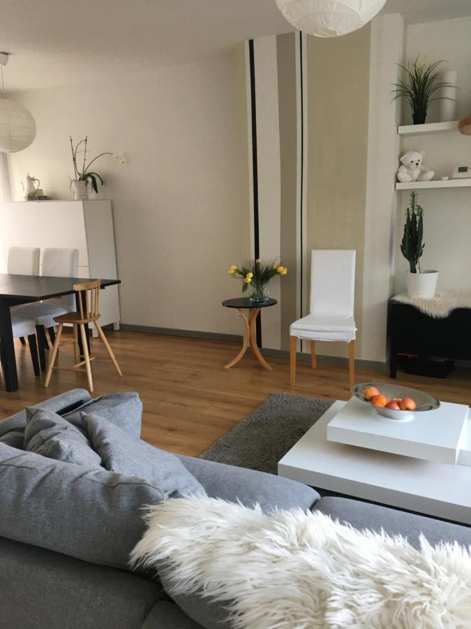 Guesthouse Poppies , Free Parking Остенде Екстер'єр фото
